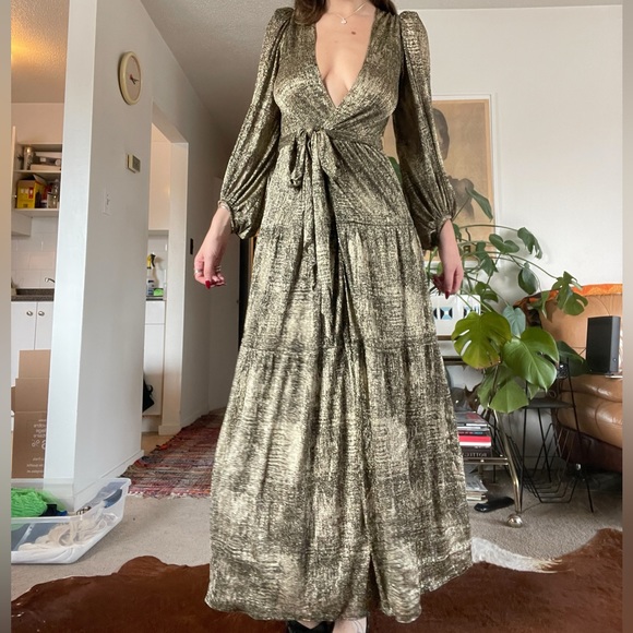 BA&SH SADDIE CUT OUT BACKLESS METALLIC LONG SLEEVE GOLD GOWN DRESS SZ 1 - Picture 3 of 6